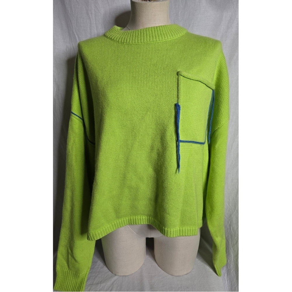 M.P. STUDIOS designer neon green knit sweater with yarn accents - Size 01/Large